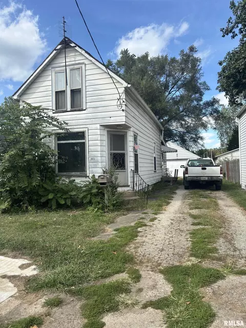 2813 W Marquette St, Peoria, IL 61605