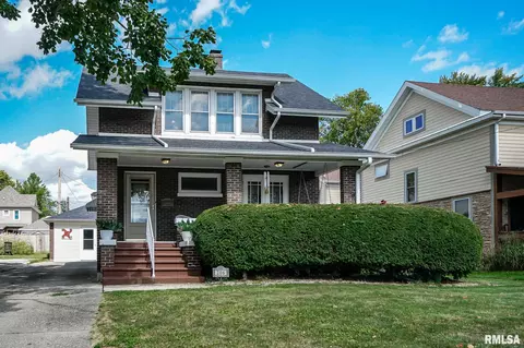 206 Roosevelt Ave, Kewanee, IL 61443