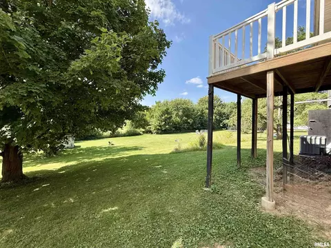 Other - 206 Pine Cir, Eureka, IL 61530 photo 5 of 6