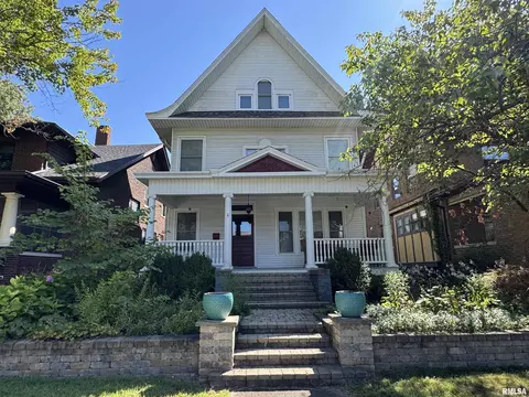 1318 N Institute Pl, Peoria, IL 61606