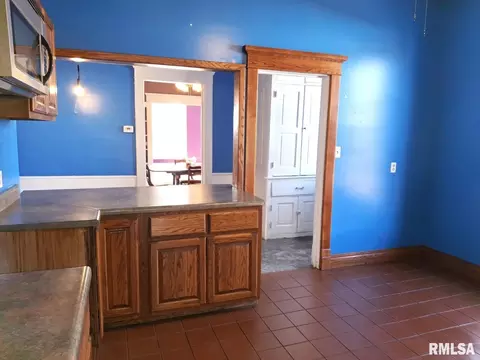 Kitchen - 335 S 5th Ave, Canton, IL 61520 photo 3 of 3