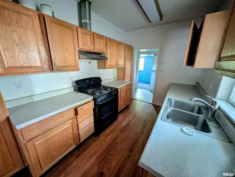 Kitchen - 108 W Fillmore St, Sciota, IL 61475 photo 1 of 1