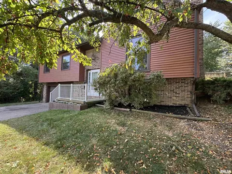 Other - 1707 Riverview Dr, Macomb, IL 61455 photo 1 of 10
