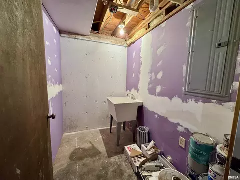 Other - 1707 Riverview Dr, Macomb, IL 61455 photo 9 of 10