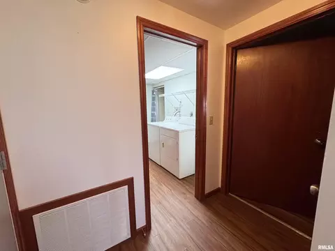 Entry Way - 1707 Riverview Dr, Macomb, IL 61455 photo 5 of 5