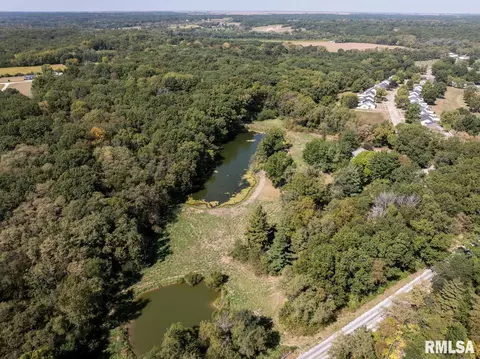 View/Area - 100 S Quail Walk Rd, Macomb, IL 61455 photo 2 of 11