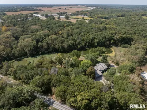 View/Area - 100 S Quail Walk Rd, Macomb, IL 61455 photo 5 of 11