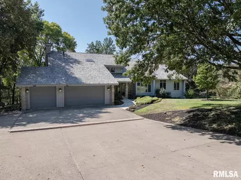 Exterior - 100 S Quail Walk Rd, Macomb, IL 61455 photo 13 of 14