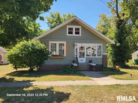 410 E Melbourne Ave, Peoria, IL 61603