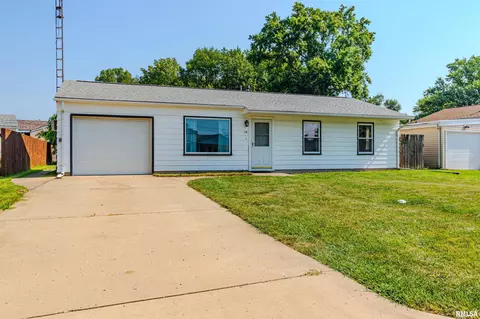 16 Hialeah Dr, Bartonville, IL 61607