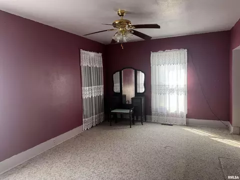 403 N 3rd St, Cuba, IL 61427 photo 14