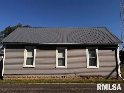 403 N 3rd St, Cuba, IL 61427 photo 3
