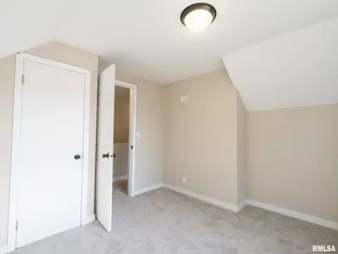 1350 E Chestnut St, Canton, IL 61520 photo 23