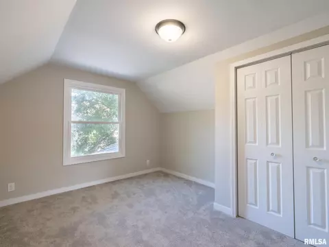1350 E Chestnut St, Canton, IL 61520 photo 16