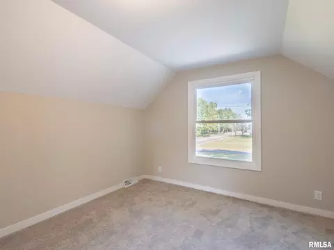 1350 E Chestnut St, Canton, IL 61520 photo 15