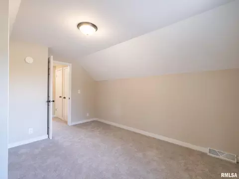 1350 E Chestnut St, Canton, IL 61520 photo 17