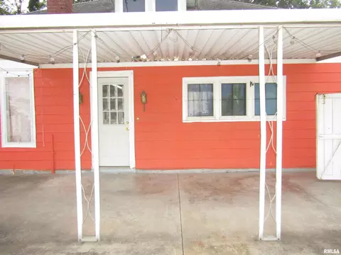 502 E Broadway St, Astoria, IL 61501 photo 42