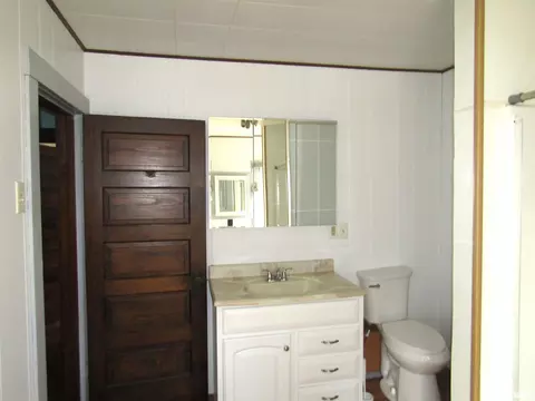 502 E Broadway St, Astoria, IL 61501 photo 32