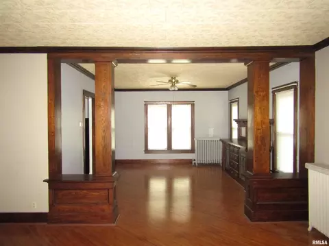 502 E Broadway St, Astoria, IL 61501 photo 21