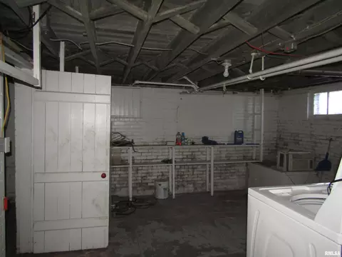 502 E Broadway St, Astoria, IL 61501 photo 40