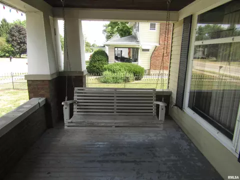 502 E Broadway St, Astoria, IL 61501 photo 13