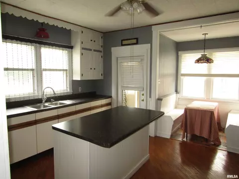 502 E Broadway St, Astoria, IL 61501 photo 15