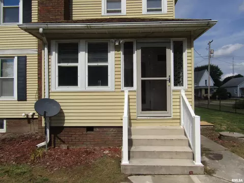 502 E Broadway St, Astoria, IL 61501 photo 7
