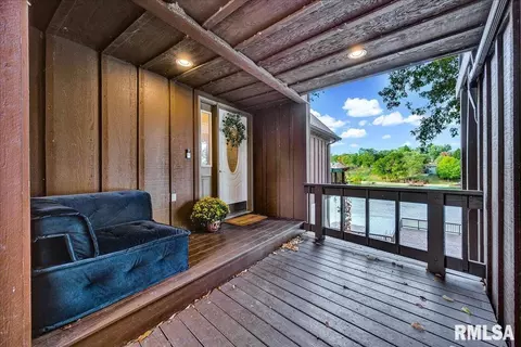 Exterior - 9517 W Whittingham Pt, Mapleton, IL 61547 photo 6 of 7
