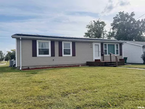 Other - 1625 E Murray St, Macomb, IL 61455 photo 4 of 14