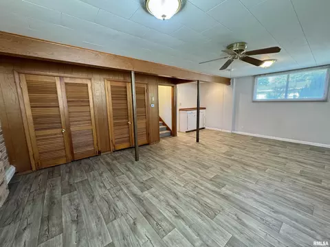 146 Holden Ter, Macomb, IL 61455 photo 32