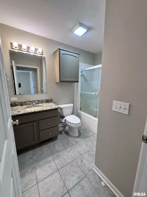 1306 Grand Ave, Macomb, IL 61455 photo 15