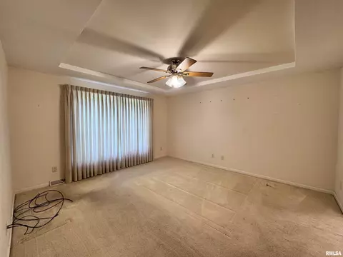 1306 Grand Ave, Macomb, IL 61455 photo 8