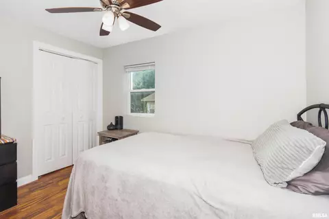 Bedroom - 207 Packard St, Bloomington, IL 61701 photo 1 of 2