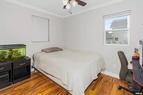 Bedroom - 207 Packard St, Bloomington, IL 61701 photo 2 of 2