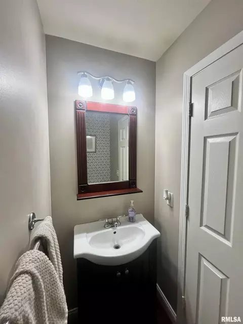 1003 Chippewa St, Normal, IL 61761 photo 18