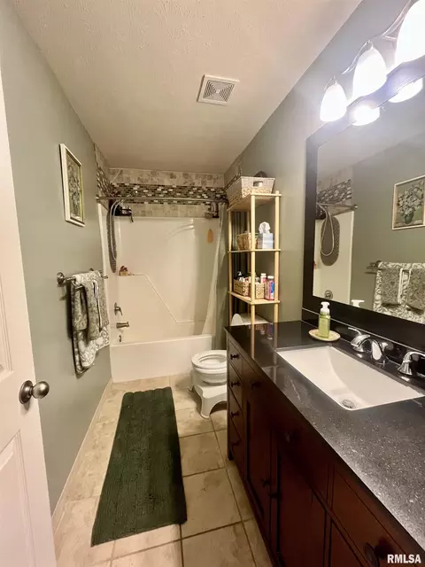 1003 Chippewa St, Normal, IL 61761 photo 21