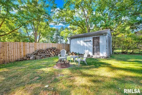 801 W 3rd St, Delavan, IL 61734 photo 30