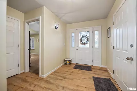 5512 W Barberry Ct, Edwards, IL 61528 photo 8