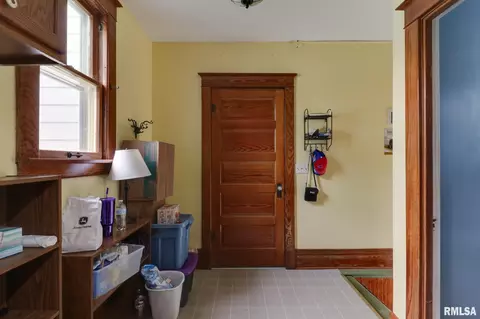 412 Elm St, Delavan, IL 61734 photo 24