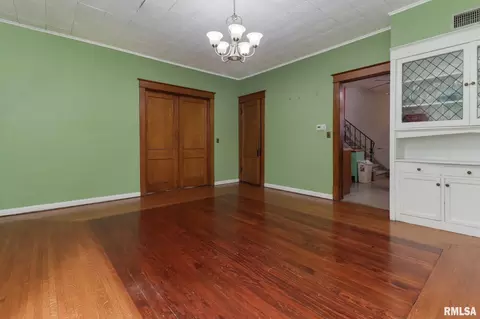 412 Elm St, Delavan, IL 61734 photo 9
