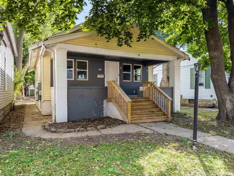 2006 W Alice Ave, West Peoria, IL 61604