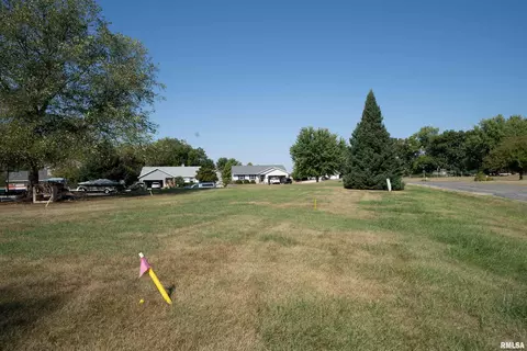 409 W Lake Camelot Dr, Mapleton, IL 61547 photo 3