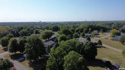 409 W Lake Camelot Dr, Mapleton, IL 61547 photo 11