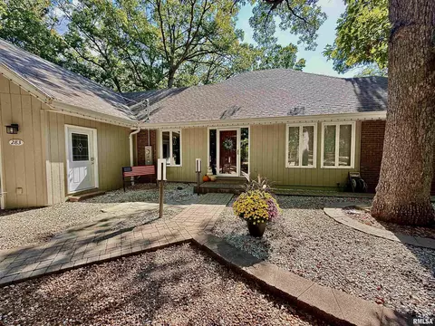 283 Old Germantown Rd, East Peoria, IL 61611