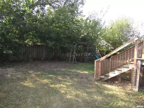 916 E Jackson St, Cuba, IL 61427 photo 46