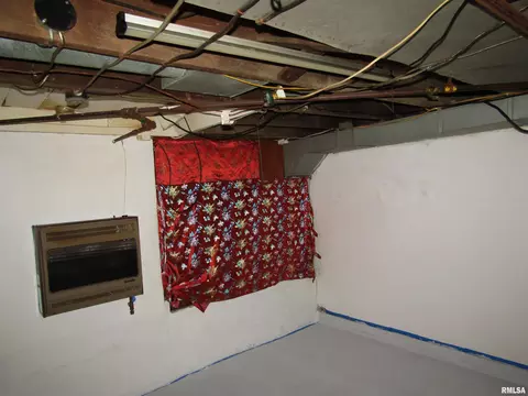916 E Jackson St, Cuba, IL 61427 photo 40