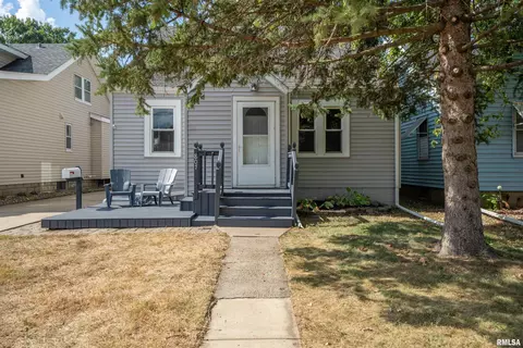 807 N Ashland Ave, West Peoria, IL 61604