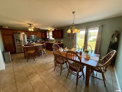 Other - 1601 Greenview Dr, Eureka, IL 61530 photo 2 of 5