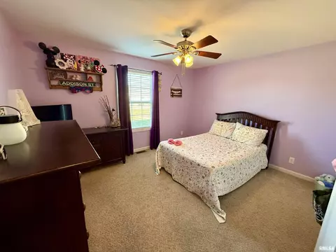 Bedroom - 1601 Greenview Dr, Eureka, IL 61530 photo 3 of 9