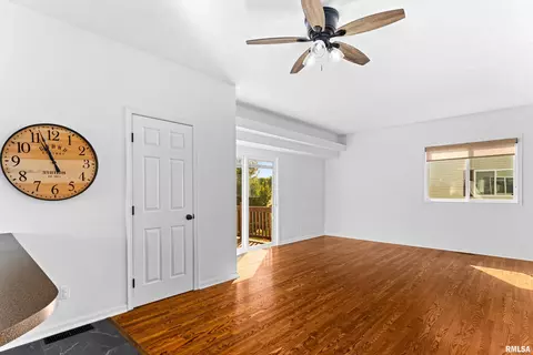 2116 S 2nd Ave, Morton, IL 61550 photo 9
